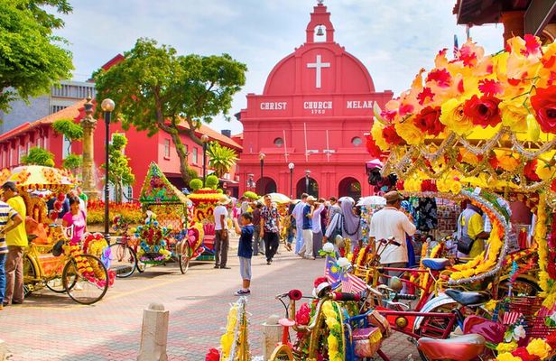 Kuala Lumpur Malacca River Cruise and Historical Tour with Lunch