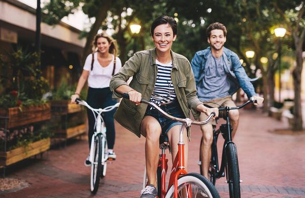 Leipzig: Private bike tour to the city's highlights