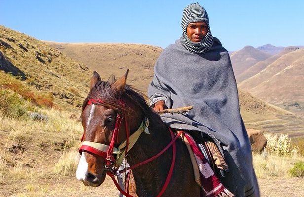 Extended Lesotho Day Tour - 9.5 Hours