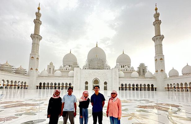 Abu Dhabi City Tour By Private Car