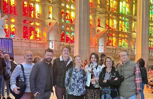 Sagrada Familia Evening Private Tour with Expert Guide