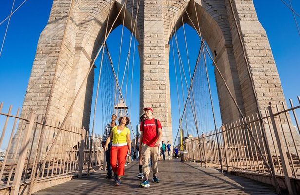 NYC Brooklyn Bridge and DUMBO Food Tour
