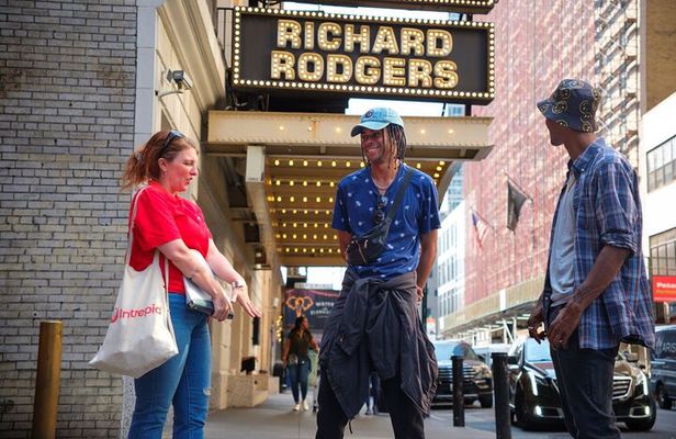 NYC: Broadway Behind The Scenes Including Studio Visit