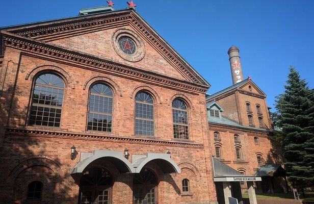 1-Day Sapporo Historical Village and Sapporo Beer Museum Tour