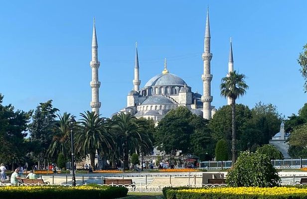 Have your Private Guide in Istanbul for your own Family/Group