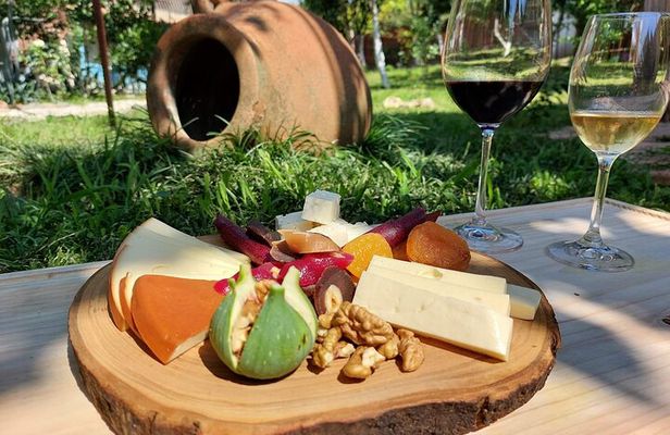 Kutaisi uncorked: Wine Tasting at a local Family Home