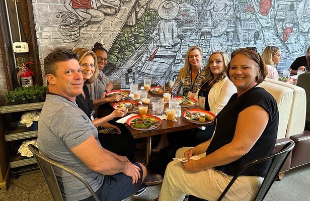 Fremont East Foodie Tour: A Taste of Local Downtown Vegas