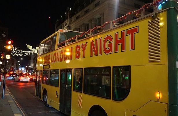 London Christmas Lights Open-Top Bus Tour with live guide