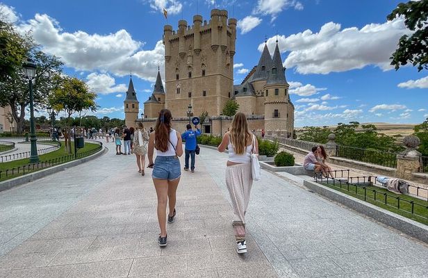 Three Cities in one Day: Toledo, Segovia and Avila from Madrid