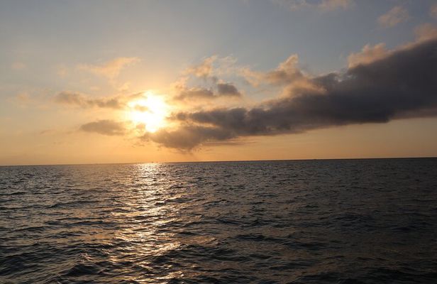 Sunset Sailing for Couples and Small Groups