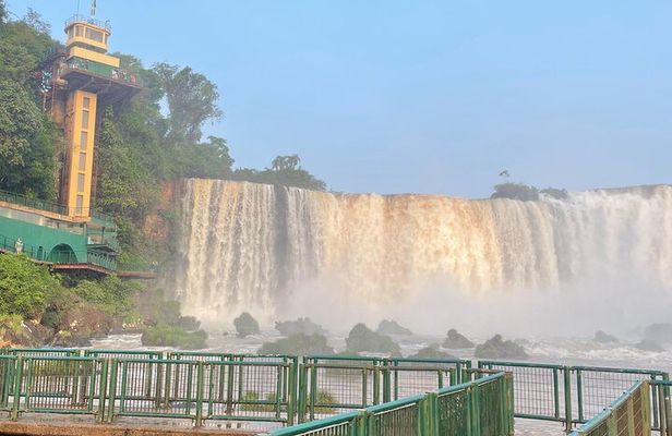 Iguazu Falls: Brazilian-Argentinian Sides in 1 Day Hotel Pickup