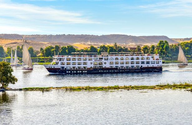 Luxor to Aswan: 5-Day Private Luxury Nile Journey