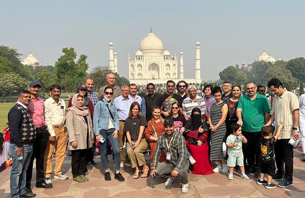 5 Days Golden Triangle Tour to Agra and Jaipur from New Delhi