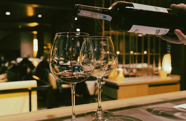 Private Walking Tour EN A Coruña with Beer or Wine