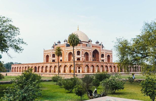 From Delhi: Private 3-Day Golden Triangle Tour with Hotel Options