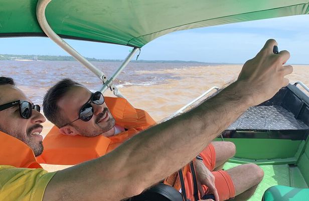 Amazon River Half day Tour