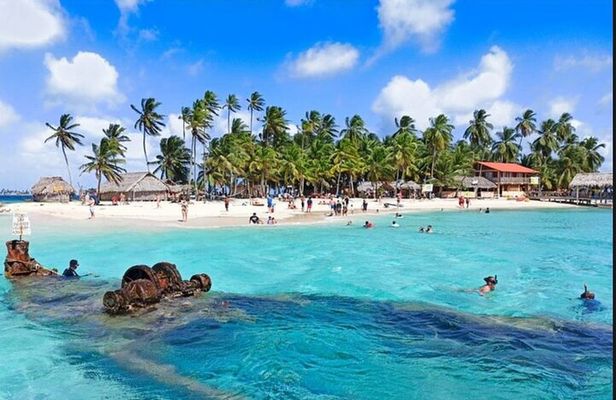 "Dog Island: Snorkeling in San Blas and Typical Lunch"