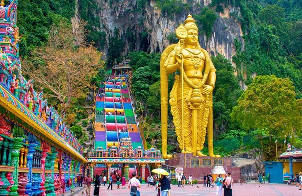 Kuala Lumpur Batu Caves Temple tour with Breakfast and Lunch