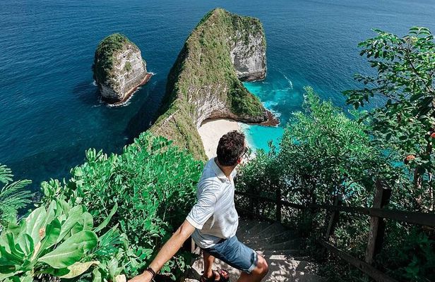 Nusa Penida Tour with Iconic Photography in Kelingking