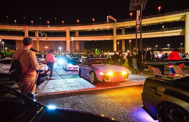 Legendary JDM CAR TOUR : Daikoku Underground Car meet Tour