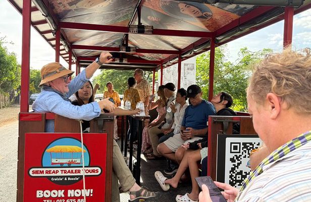 Premium Sunset Floating Village Tour with 4-course Khmer Dinner