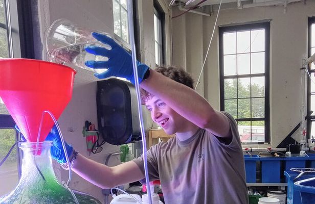 Aquarium Behind the Scenes at Sitka