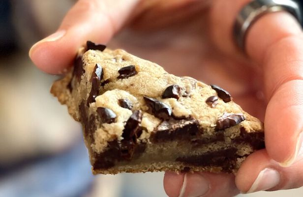 Festive Flavors of Pike Place Market Holiday Food Tour