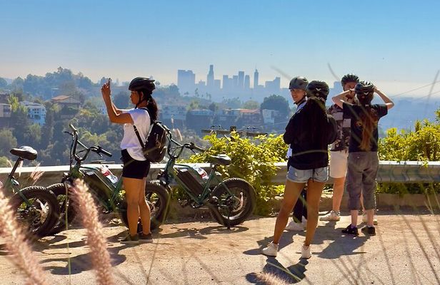 Hollywood Sign E-Bike Adventure: Private Los Angeles Tour