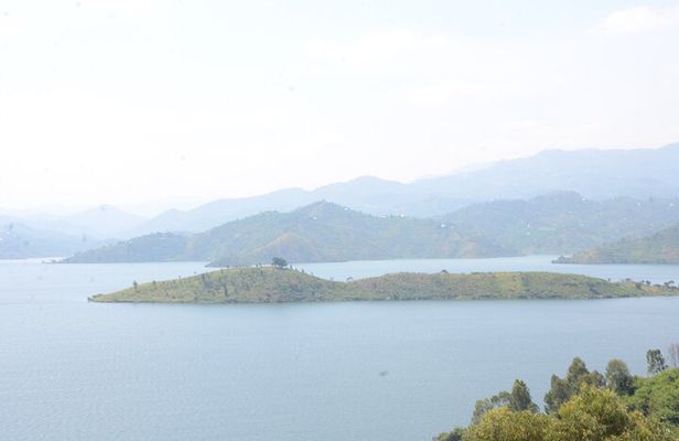 Private one day Kivu Lake adventure with environment Museum