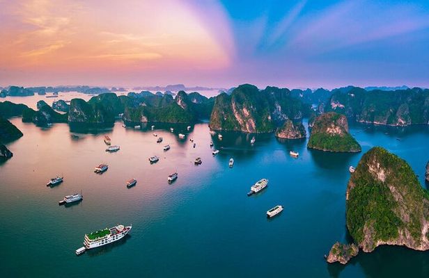 Ha Long Bay 3 Days, 2 Nights of Elegance Exploration on Cruise