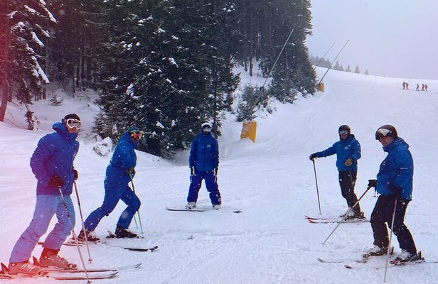 Ski & Snowboard Group Lessons in Bansko, Bulgaria