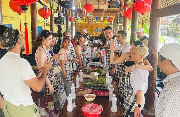 Hoi An Eco Cooking Class and Massage