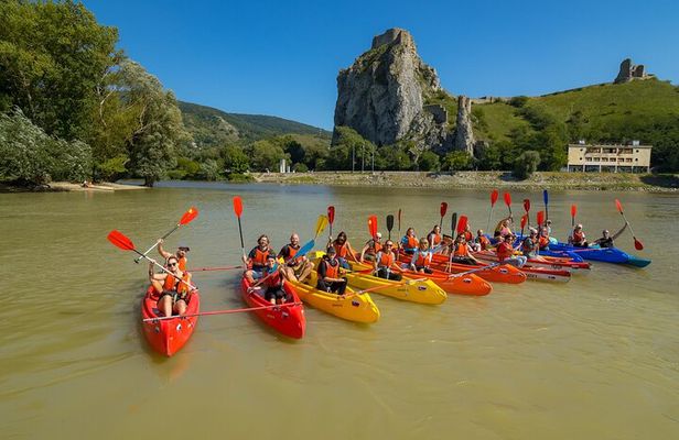 Canoe trip from Hainburg to Bratislava