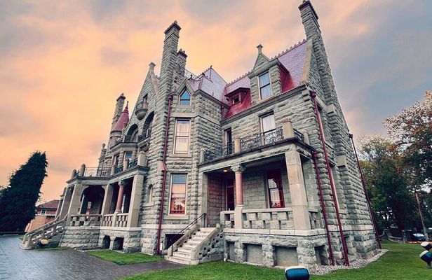 4 Unforgettable Hours in Victoria 