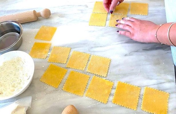 Pastamania 1st Pasta Class in Florence with Museum