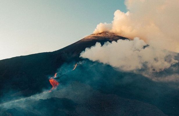 Pacaya Volcano Tour from Antigua Guatemala