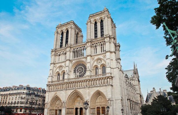 Paris History Walking Tour