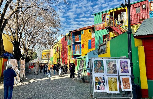 Full Day Private City Tour in Buenos Aires with Local Guide