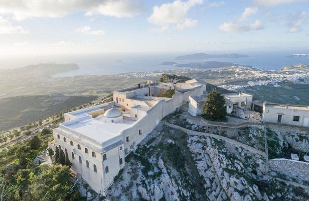 Santorini Island Tour to Oia, Monastery and Black Beach