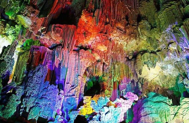 Canelobre Caves and Busot Tour with Transfer from Alicante