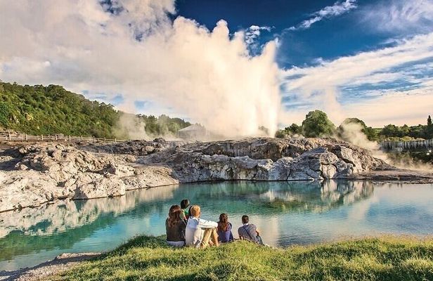 Te Puia Geothermal Valley - Rotorua