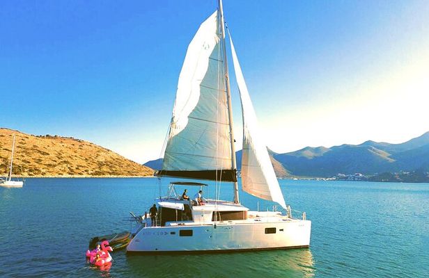 Agios Nikolaos: Morning Catamaran Cruise with Lunch