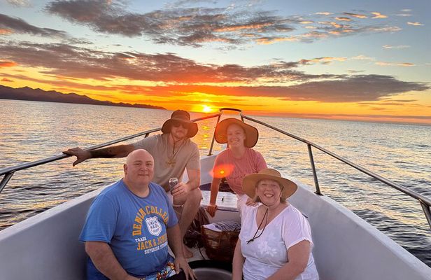 sunset and snorkeling at the Dreams las Mareas Costa Rica hotel