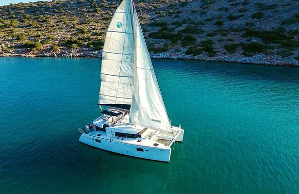 Agios Nikolaos: Mirabello Afternoon Cruise with Dinner & Drinks
