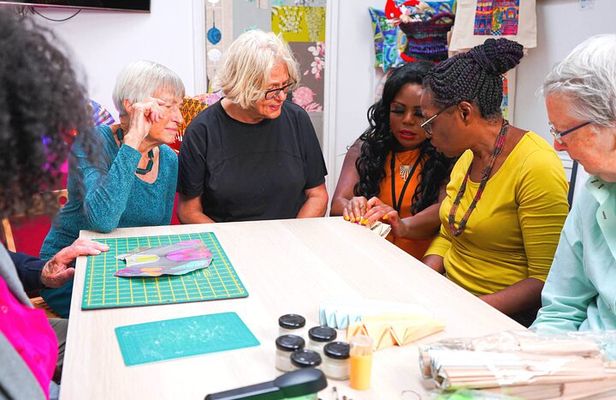 Greenwich Fan-Making Craft Tour