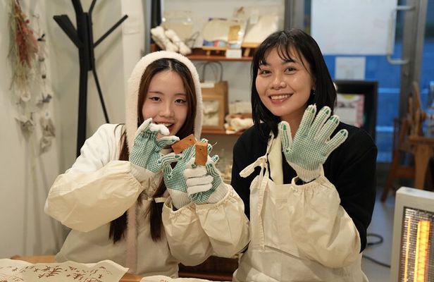 Relaxing Yakusugi Woodworking Experience in Kagoshima