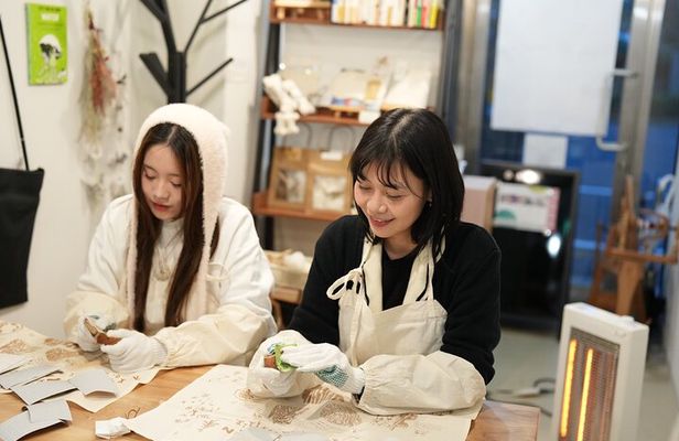 Relaxing Yakusugi Woodworking Experience in Kagoshima