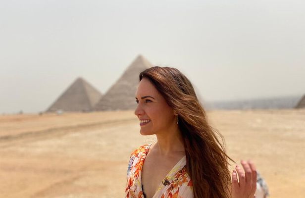 Private Giza Pyramids and Great Sphinx Half-Day Tour