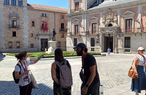 Essential Madrid: Private Walking tour