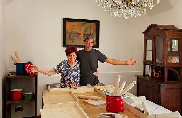Traditional Cooking Class with Lunch in Lecce’s Historic Center